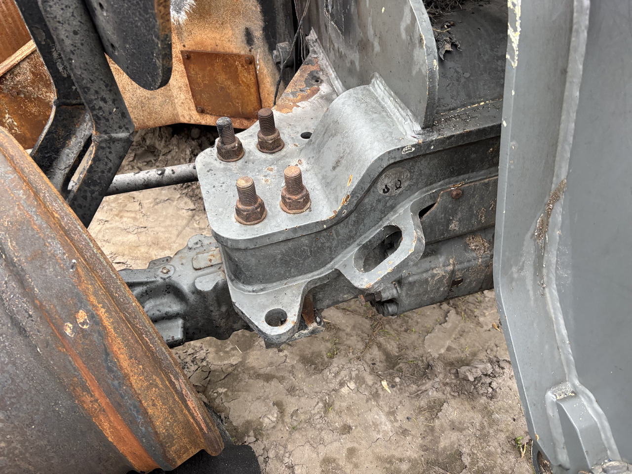 CLAAS Scorpion 7044 Koło Zamachowe Obudowa Koła Zamachowego - Замаец за Земјоделска машина: слика 2 CLAAS Scorpion 7044 Koło Zamachowe Obudowa Koła Zamachowego - Замаец за Земјоделска машина: слика 2