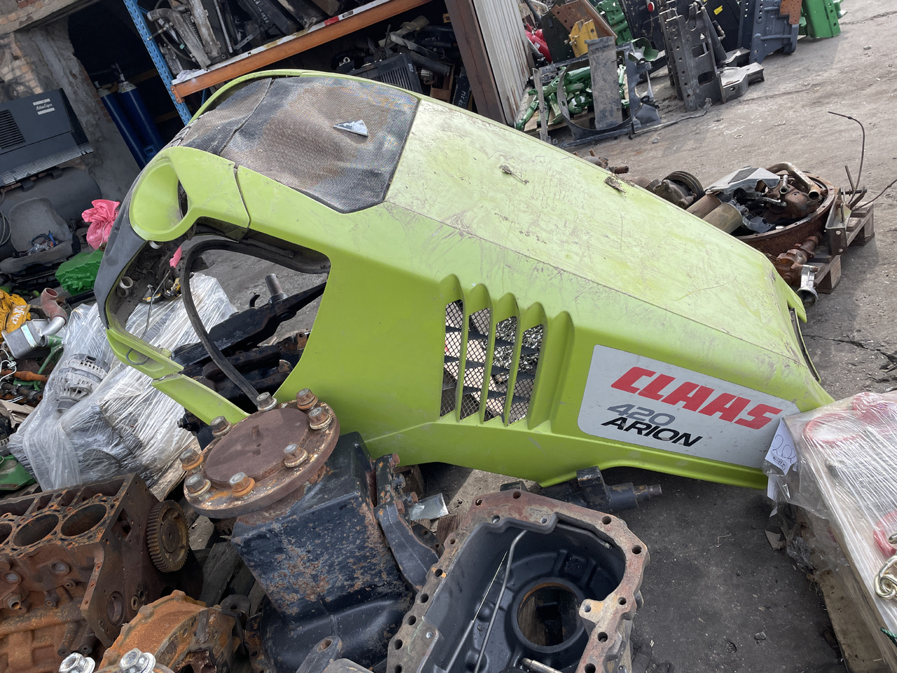 Claas Axion - maska - Хауба за Трактор: слика 3 Claas Axion - maska - Хауба за Трактор: слика 3