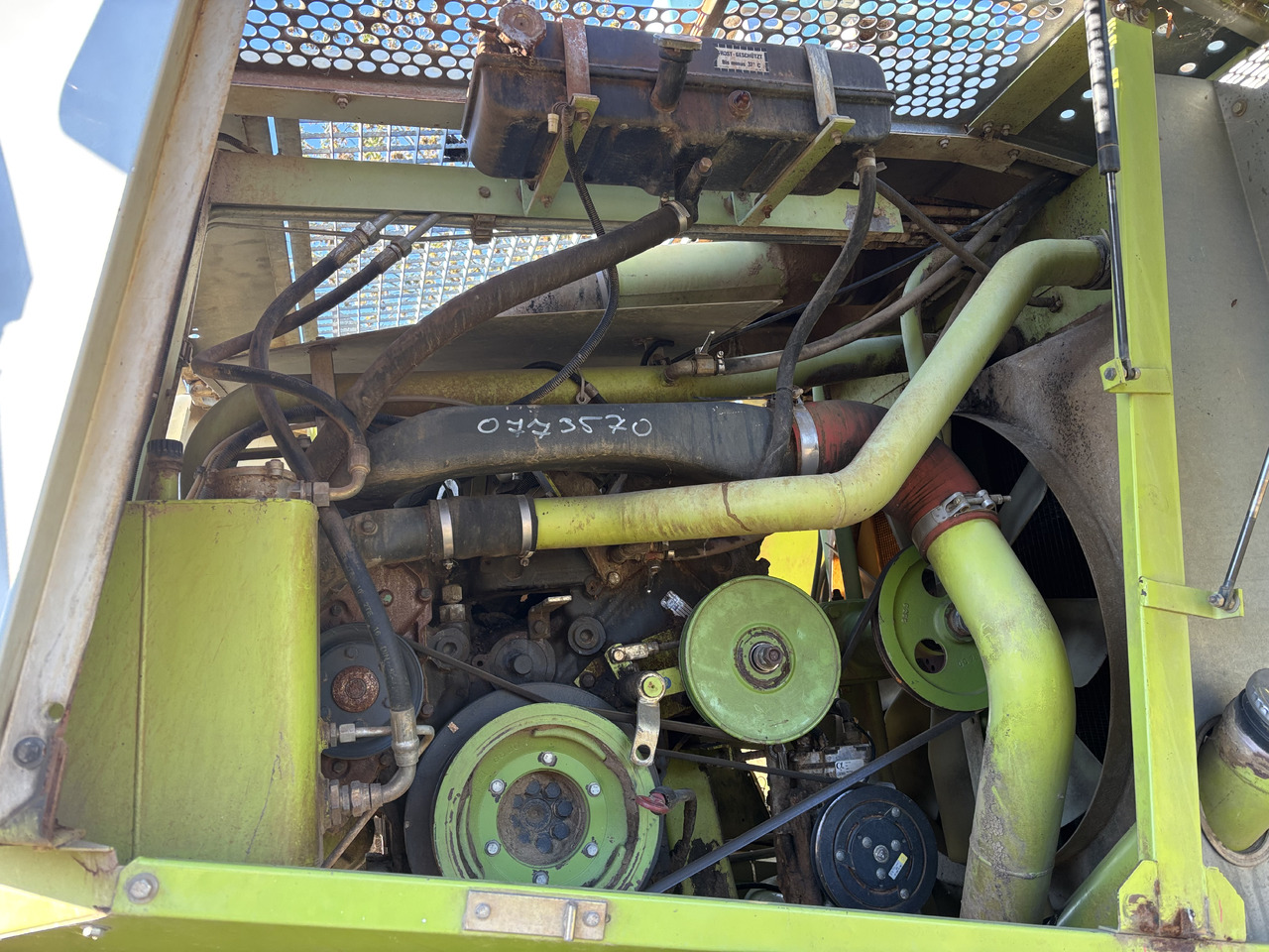 Claas Jaguar 820 840 860 880 Koło Pasowe 00 0077 141 1 0000771411 - Ремен за Земјоделска машина: слика 1 Claas Jaguar 820 840 860 880 Koło Pasowe 00 0077 141 1 0000771411 - Ремен за Земјоделска машина: слика 1