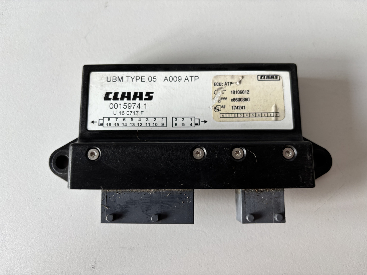 Claas Jaguar 830-980 Lexion 620-780 Tucano 320-580 Moduł Sterownik 00159741 00 0015 974 1 - Единица за контрола за Комбајн: слика 1 Claas Jaguar 830-980 Lexion 620-780 Tucano 320-580 Moduł Sterownik 00159741 00 0015 974 1 - Единица за контрола за Комбајн: слика 1