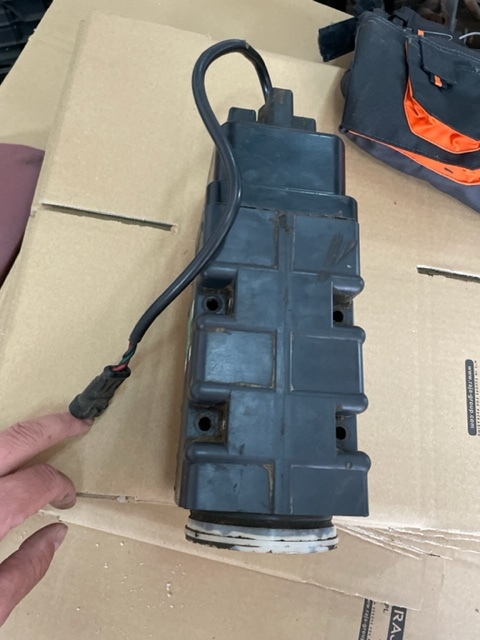 Czujnik radaru radar same rubin deutz - Сензор за Земјоделска машина: слика 4 Czujnik radaru radar same rubin deutz - Сензор за Земјоделска машина: слика 4