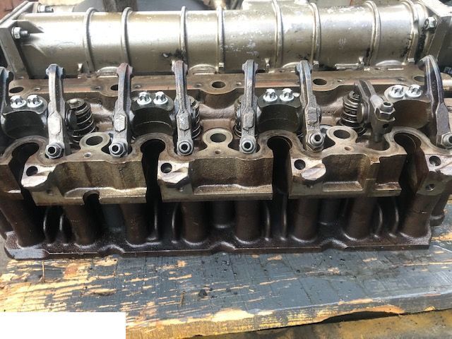 DEUTZ BF4L1011 - Rozrusznik - Стартер за Земјоделска машина: слика 1 DEUTZ BF4L1011 - Rozrusznik - Стартер за Земјоделска машина: слика 1