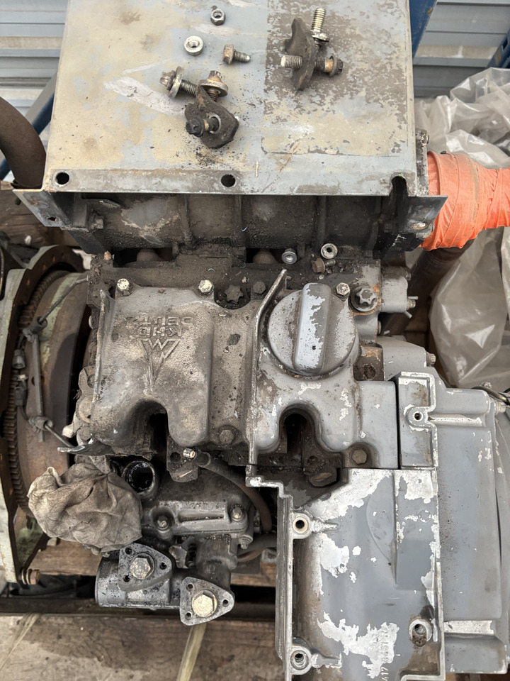 Deutz F2L1011 Silnik Blok Koło Zamachowe Tłok Pokrywa CZĘŚCI - Замаец за Земјоделска машина: слика 5 Deutz F2L1011 Silnik Blok Koło Zamachowe Tłok Pokrywa CZĘŚCI - Замаец за Земјоделска машина: слика 5