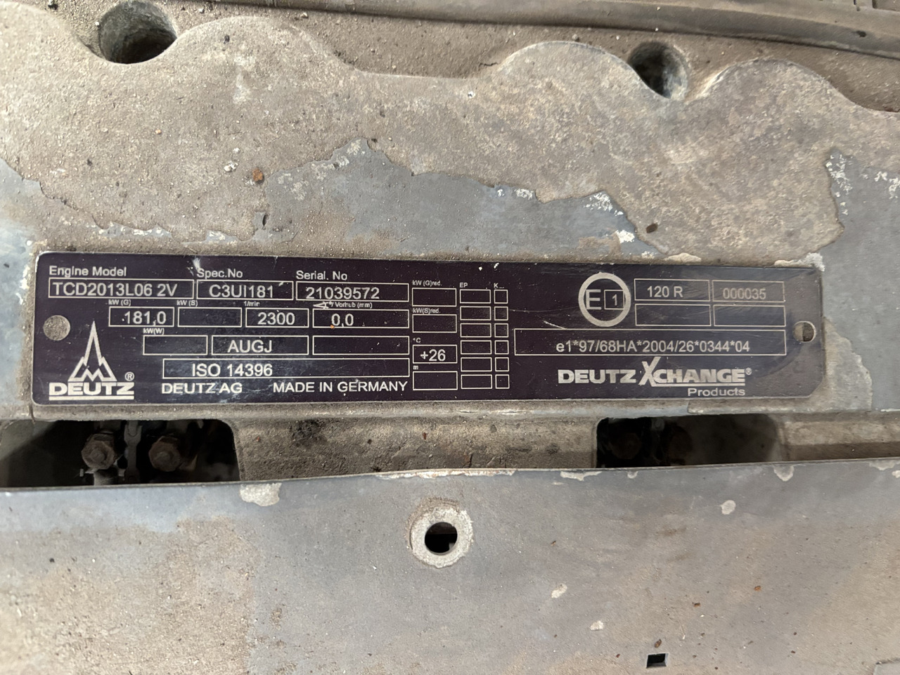 Deutz TCD2013 L06 2V TCD2013L062V C3UI181 Silnik Kompletny - Мотор за Градежна машина: слика 3 Deutz TCD2013 L06 2V TCD2013L062V C3UI181 Silnik Kompletny - Мотор за Градежна машина: слика 3