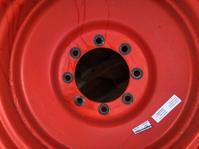 Felga DW20Ax32 , Felga 20x32 Claas Dominator Mega - Комплетно тркало за Земјоделска машина: слика 3 Felga DW20Ax32 , Felga 20x32 Claas Dominator Mega - Комплетно тркало за Земјоделска машина: слика 3