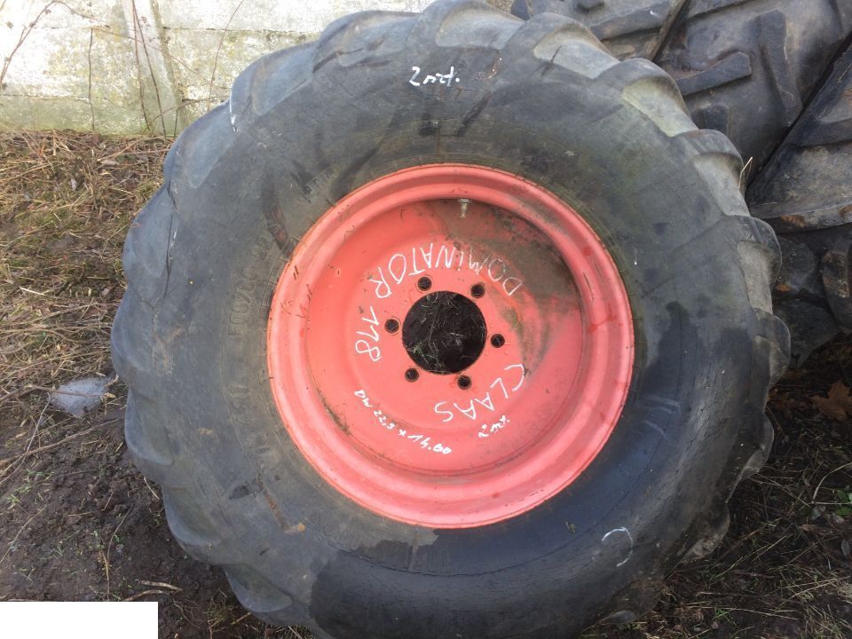 Felga DW22.5x14.00 koła szerokie claas dominator 500/80-22.5 - Комплетно тркало за Земјоделска машина: слика 1 Felga DW22.5x14.00 koła szerokie claas dominator 500/80-22.5 - Комплетно тркало за Земјоделска машина: слика 1