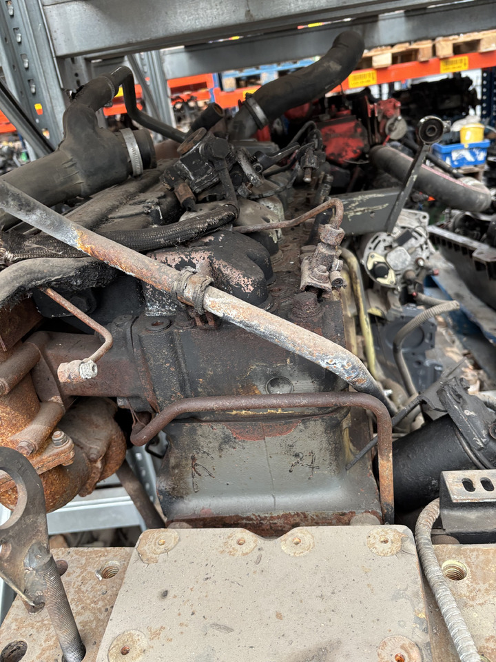 Fendt 309 Deutz TD226-B4 MWM  Silnik Blok Pokrywa Obudowa Koło Zamachowe Miska Olejowa CZĘŚCI - Замаец за Земјоделска машина: слика 1 Fendt 309 Deutz TD226-B4 MWM  Silnik Blok Pokrywa Obudowa Koło Zamachowe Miska Olejowa CZĘŚCI - Замаец за Земјоделска машина: слика 1