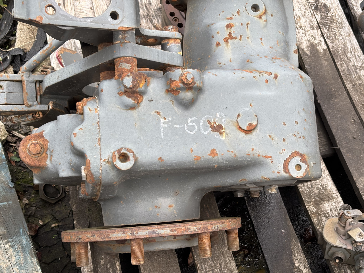 Fendt 509 510 512 Zwolnica Kompletne 380114150010 199110150050 199110150012 198100150050 - Конечен редуктор за Земјоделска машина: слика 3 Fendt 509 510 512 Zwolnica Kompletne 380114150010 199110150050 199110150012 198100150050 - Конечен редуктор за Земјоделска машина: слика 3