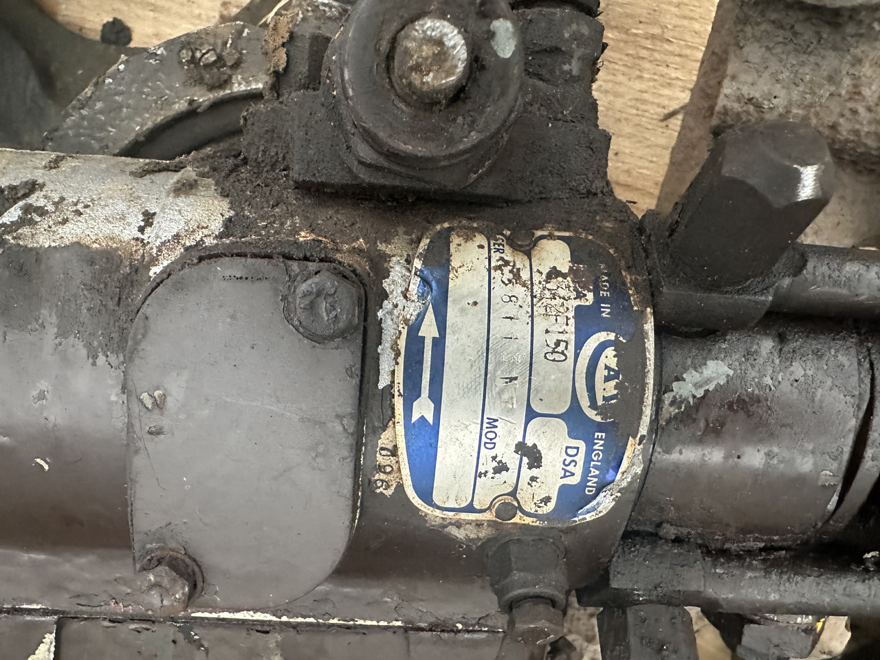 Fiat 780dt Fiat 8045 pompa paliwa , pompa oleju Balansery obudowa rozrządu - Пумпа за гориво за Трактор: слика 1 Fiat 780dt Fiat 8045 pompa paliwa , pompa oleju Balansery obudowa rozrządu - Пумпа за гориво за Трактор: слика 1