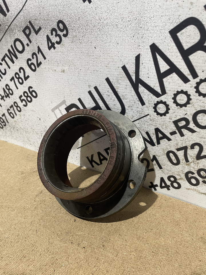 Fiat Ford New Holland - wspornik dyferencjału support 4991470 - Диференцијален запчаник на брзина за Земјоделска машина: слика 2 Fiat Ford New Holland - wspornik dyferencjału support 4991470 - Диференцијален запчаник на брзина за Земјоделска машина: слика 2