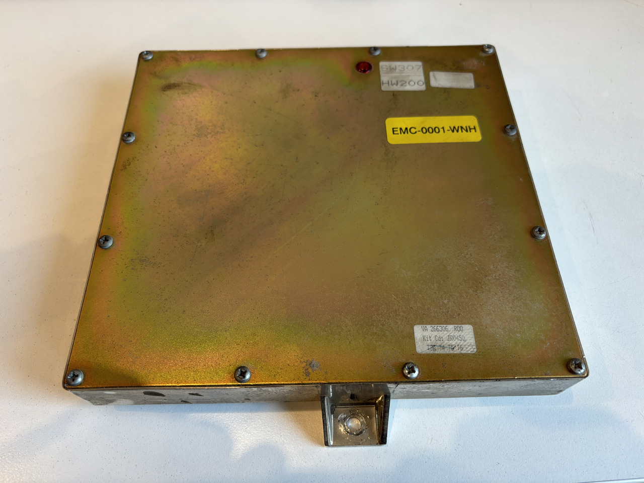 Ford 8670 8790 8890 8990 - sterownik silnika ECU 86512103 86013117 86025963 - Електричен систем за Земјоделска машина: слика 4 Ford 8670 8790 8890 8990 - sterownik silnika ECU 86512103 86013117 86025963 - Електричен систем за Земјоделска машина: слика 4