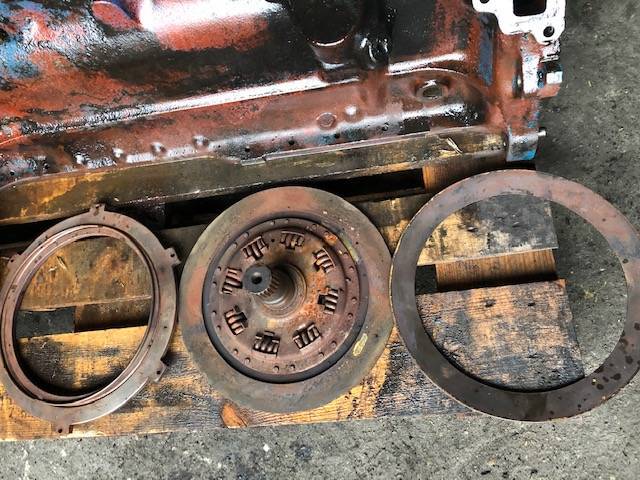 Ford TW Ford fonn-6015-DA - Sprzęgło - Квачила и делови за Земјоделска машина: слика 1 Ford TW Ford fonn-6015-DA - Sprzęgło - Квачила и делови за Земјоделска машина: слика 1