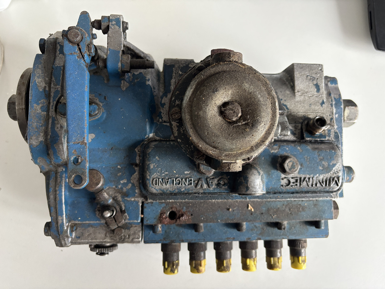 Ford TW25 - pompa wtryskowa paliwa - Пумпа за гориво за Земјоделска машина: слика 1 Ford TW25 - pompa wtryskowa paliwa - Пумпа за гориво за Земјоделска машина: слика 1