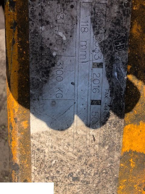 JCB 3cx - Piasta - Глава на тркало за Земјоделска машина: слика 1 JCB 3cx - Piasta - Глава на тркало за Земјоделска машина: слика 1