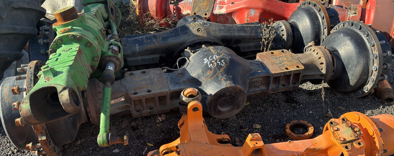 JCB 434S Most Przedni Most Tylni Oś Przednia Oś Tylnia Zwolnica Zwrotnica Obudowa Pochwa CZĘŚCI - Конечен редуктор за Земјоделска машина: слика 1 JCB 434S Most Przedni Most Tylni Oś Przednia Oś Tylnia Zwolnica Zwrotnica Obudowa Pochwa CZĘŚCI - Конечен редуктор за Земјоделска машина: слика 1