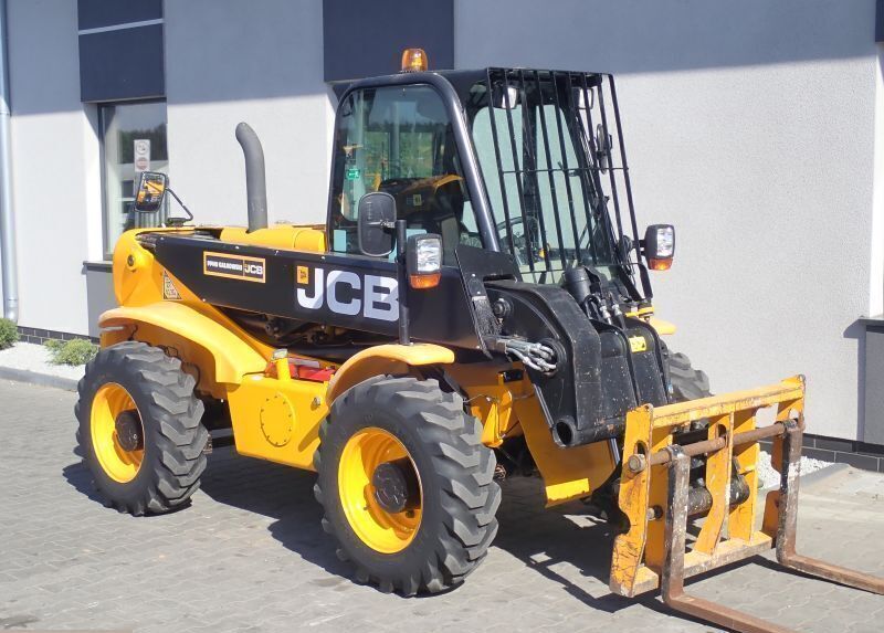 JCB 520 Ramiona Skrzynia Biegów - Телескопски ракувач: слика 1 JCB 520 Ramiona Skrzynia Biegów - Телескопски ракувач: слика 1
