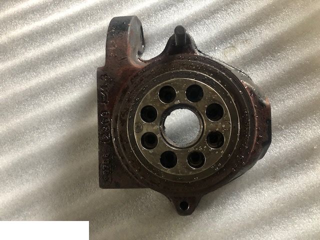 JLG - Zwrotnica - Carraro - Рукавец за Земјоделска машина: слика 3 JLG - Zwrotnica - Carraro - Рукавец за Земјоделска машина: слика 3