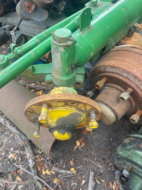 John Deere 1065 | 1075 - Zwrotnica | Piasta - Рукавец за Земјоделска машина: слика 4 John Deere 1065 | 1075 - Zwrotnica | Piasta - Рукавец за Земјоделска машина: слика 4