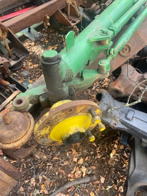 John Deere 1065 | 1075 - Zwrotnica | Piasta - Рукавец за Земјоделска машина: слика 1 John Deere 1065 | 1075 - Zwrotnica | Piasta - Рукавец за Земјоделска машина: слика 1