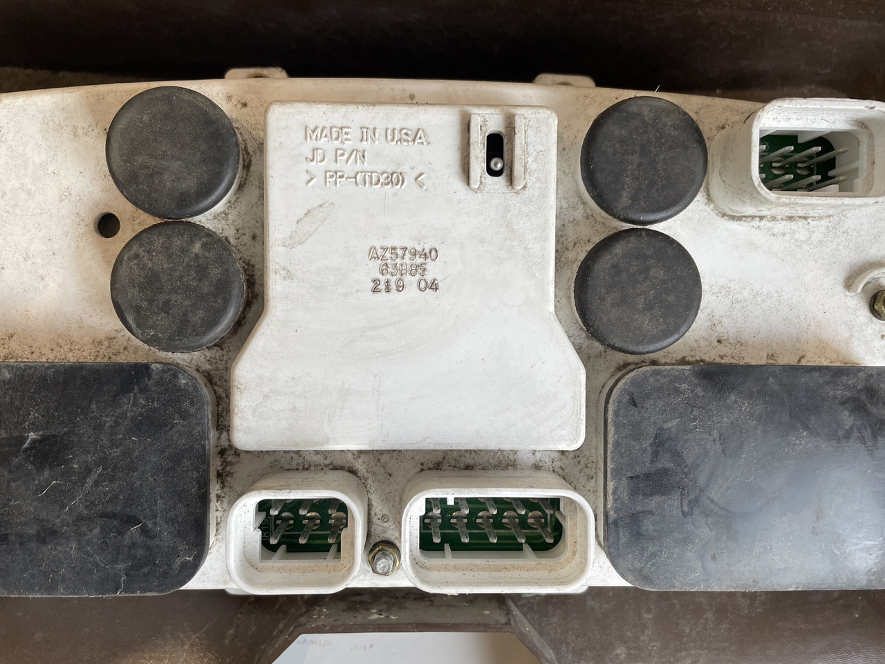 John Deere 3800 - zegary licznik pulpit AZ57940 R197098 - Контролна табла за Земјоделска машина: слика 4 John Deere 3800 - zegary licznik pulpit AZ57940 R197098 - Контролна табла за Земјоделска машина: слика 4