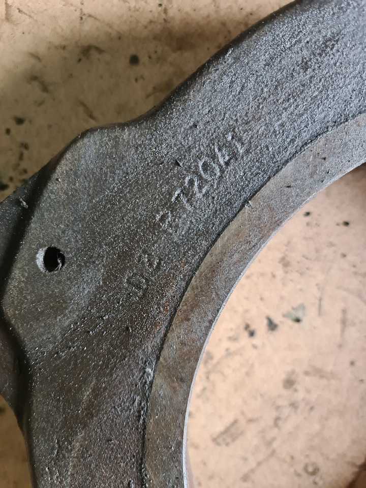 John Deere 4650 4850 Obudowa Hamulca Tłoka Hamulcowego R72041 R72042 - Делови за кочници за Земјоделска машина: слика 2 John Deere 4650 4850 Obudowa Hamulca Tłoka Hamulcowego R72041 R72042 - Делови за кочници за Земјоделска машина: слика 2