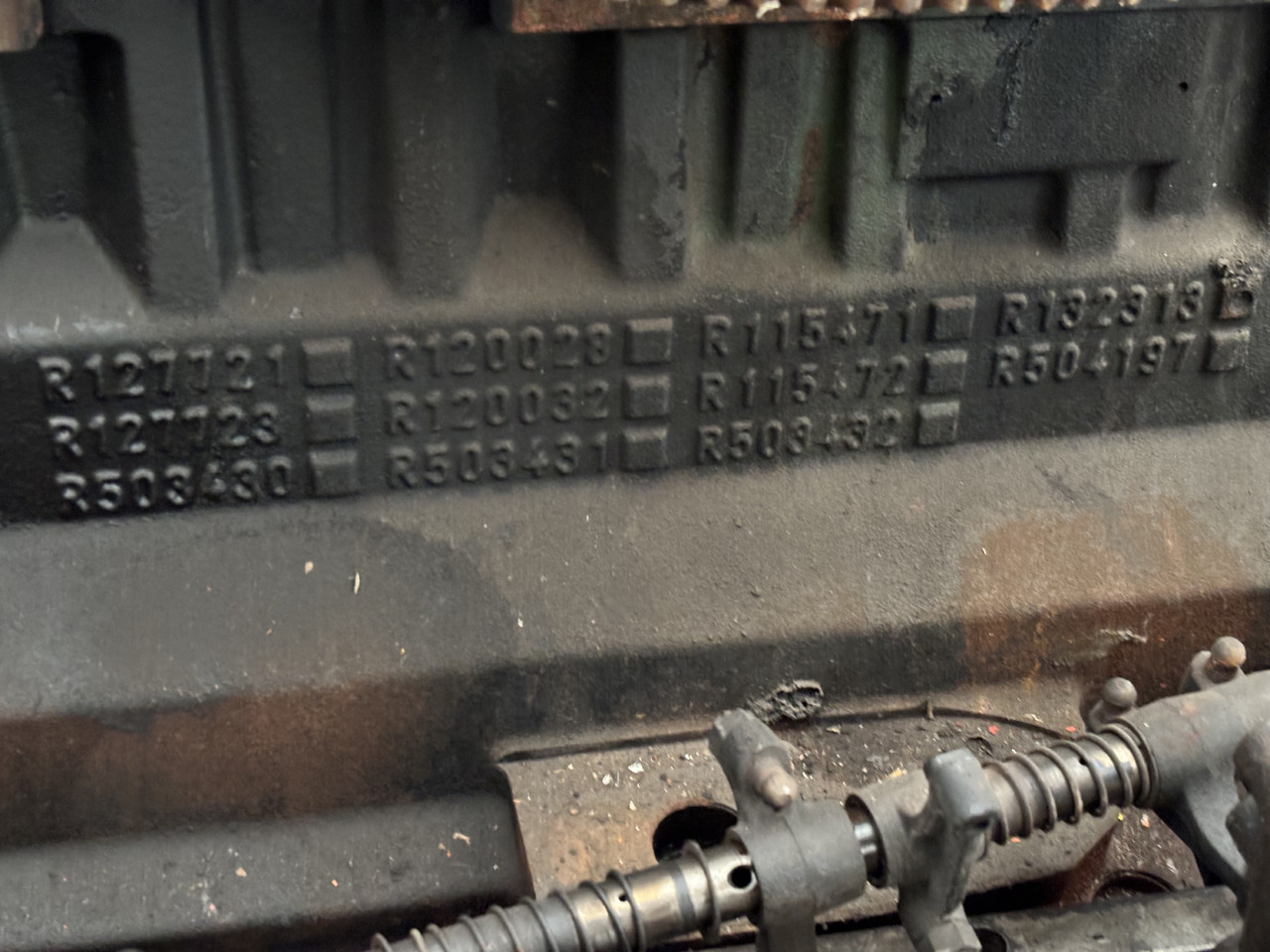 John Deere 6081 R127721 R127723 R120028 Cylinder Tłoki  Klawiatura Koło Zamachowe CZĘŚCI - Замаец за Земјоделска машина: слика 2 John Deere 6081 R127721 R127723 R120028 Cylinder Tłoki  Klawiatura Koło Zamachowe CZĘŚCI - Замаец за Земјоделска машина: слика 2