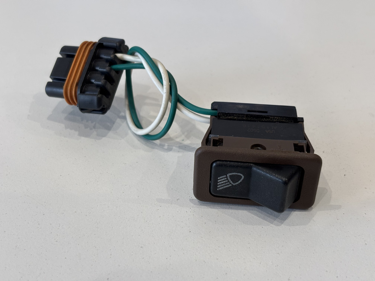 John Deere 6110 6210 Przełącznik Przycisk Włącznik AL151416 - Електричен систем за Земјоделска машина: слика 1 John Deere 6110 6210 Przełącznik Przycisk Włącznik AL151416 - Електричен систем за Земјоделска машина: слика 1