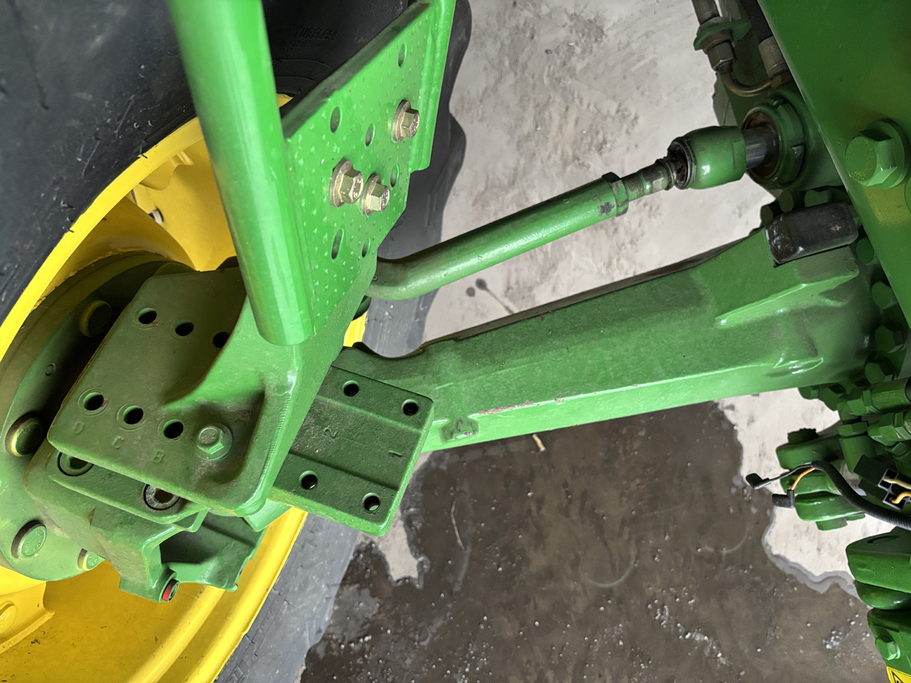 John Deere 6510, 6610 Most Obudowa Wału Przednia Prawa AL116583 - Предна оска за Земјоделска машина: слика 1 John Deere 6510, 6610 Most Obudowa Wału Przednia Prawa AL116583 - Предна оска за Земјоделска машина: слика 1
