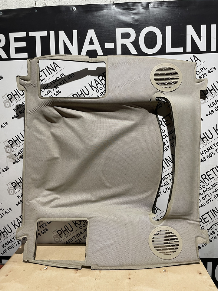 John Deere 6920S - podsufitka tapicerka podbitka panel AL159016 - Кабина и ентериер за Земјоделска машина: слика 2 John Deere 6920S - podsufitka tapicerka podbitka panel AL159016 - Кабина и ентериер за Земјоделска машина: слика 2