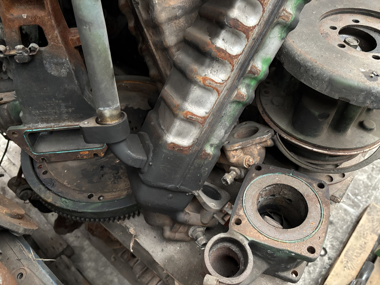 John Deere 7230 7280 8260 8310 9370 670 Silnik Blok Koło Zamachowe CZĘŚCI RE538143 R537181 - Замаец за Земјоделска машина: слика 3 John Deere 7230 7280 8260 8310 9370 670 Silnik Blok Koło Zamachowe CZĘŚCI RE538143 R537181 - Замаец за Земјоделска машина: слика 3