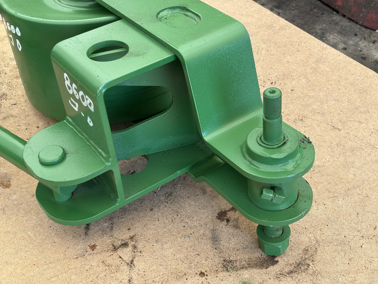 John Deere 8600 Siłownik hydrauliczny napinacz rolka AXE26918 - Хидрауличен цилиндар за Земјоделска машина: слика 3 John Deere 8600 Siłownik hydrauliczny napinacz rolka AXE26918 - Хидрауличен цилиндар за Земјоделска машина: слика 3