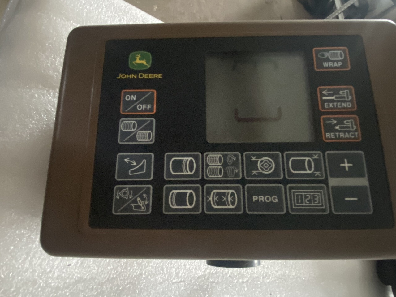 John Deere DC212852 / DC218185 - Monitor REMAN - Контролна табла за Земјоделска машина: слика 1 John Deere DC212852 / DC218185 - Monitor REMAN - Контролна табла за Земјоделска машина: слика 1