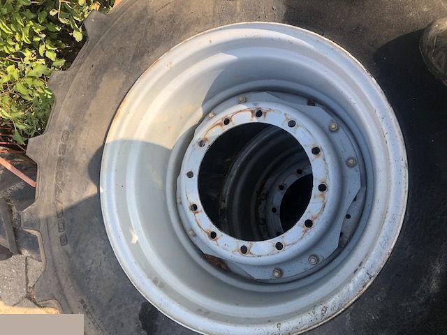 Koło 600/70 R30 - Комплетно тркало за Земјоделска машина: слика 1 Koło 600/70 R30 - Комплетно тркало за Земјоделска машина: слика 1