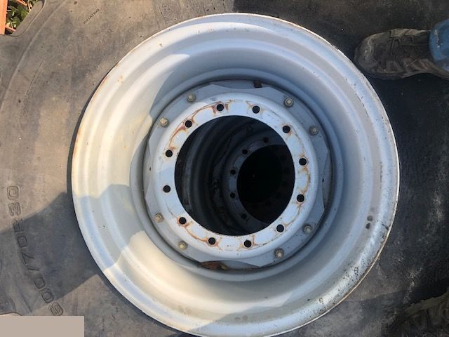 Koło 600/70 R30 - Комплетно тркало за Земјоделска машина: слика 3 Koło 600/70 R30 - Комплетно тркало за Земјоделска машина: слика 3