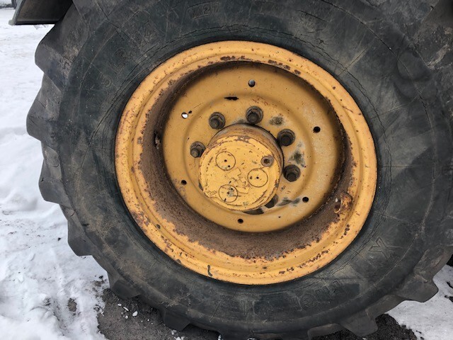 Koło Kompletne 24 cale CAT TH - Комплетно тркало за Земјоделска машина: слика 1 Koło Kompletne 24 cale CAT TH - Комплетно тркало за Земјоделска машина: слика 1