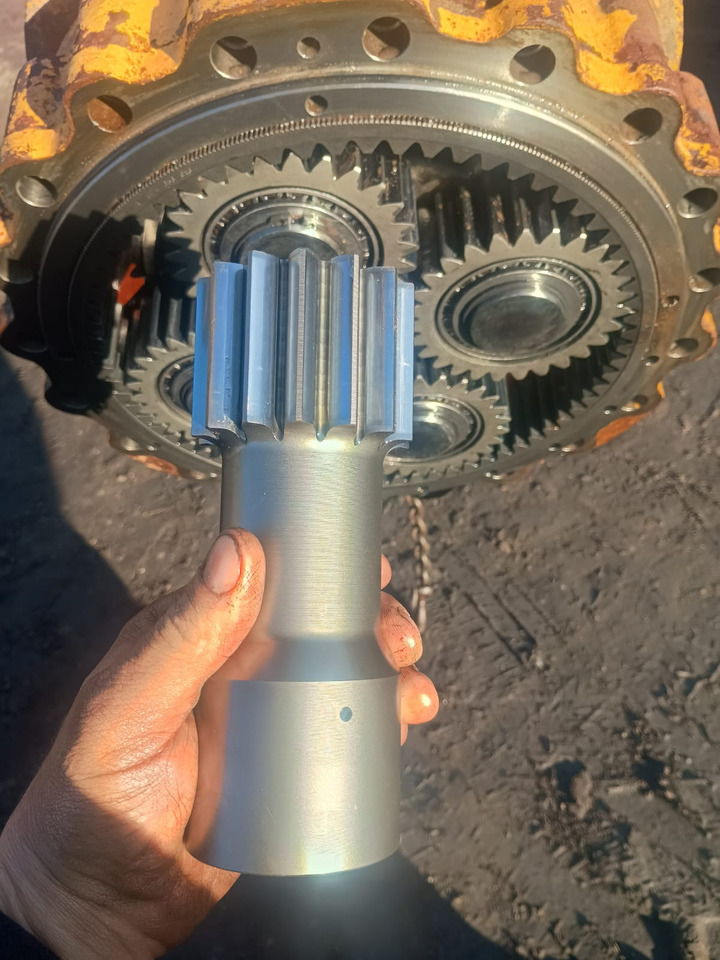 Liebherr L 550 L550 Doosan DL 250 DL250 Zwolnica Kompletna + Wał Napędu Zwolnicy - Конечен редуктор за Земјоделска машина: слика 3 Liebherr L 550 L550 Doosan DL 250 DL250 Zwolnica Kompletna + Wał Napędu Zwolnicy - Конечен редуктор за Земјоделска машина: слика 3