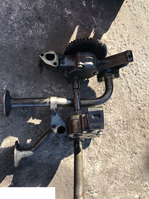 MAN 2866 - Pompa Oleju Silnika - Пумпа за масло за Земјоделска машина: слика 1 MAN 2866 - Pompa Oleju Silnika - Пумпа за масло за Земјоделска машина: слика 1