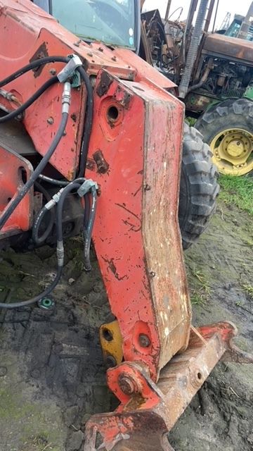 Manitou 626 , 628 , 632 , Części zwolnica Zwrotnica silnik skrzynia biegów - Рукавец за Земјоделска машина: слика 2 Manitou 626 , 628 , 632 , Części zwolnica Zwrotnica silnik skrzynia biegów - Рукавец за Земјоделска машина: слика 2