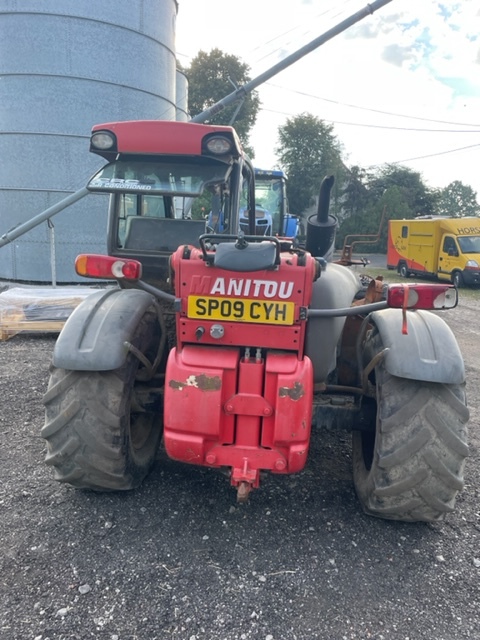 Manitou 634-120 LSU zwolnica zwrotnica skrzynia biegów koła kabina części - Рукавец за Земјоделска машина: слика 1 Manitou 634-120 LSU zwolnica zwrotnica skrzynia biegów koła kabina części - Рукавец за Земјоделска машина: слика 1