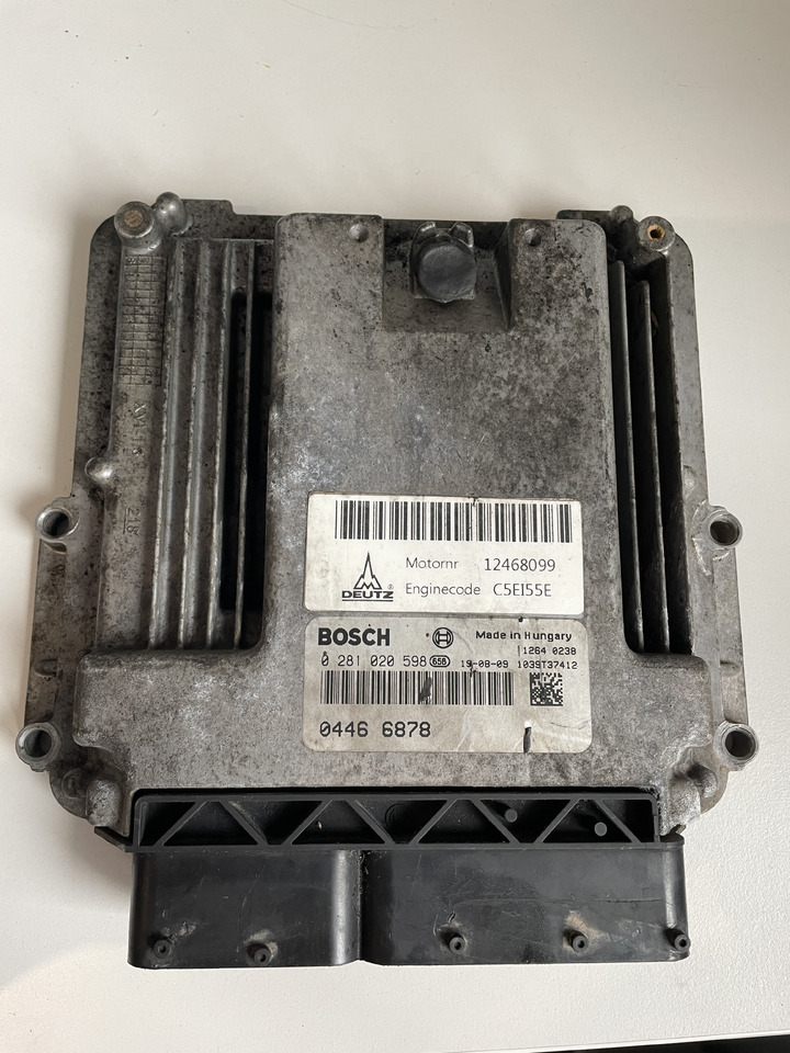 Manitou MT 1335 - sterownik silnika ECU 04466878 0281020598 - Единица за контрола за Опрема за ракување со материјали: слика 1 Manitou MT 1335 - sterownik silnika ECU 04466878 0281020598 - Единица за контрола за Опрема за ракување со материјали: слика 1