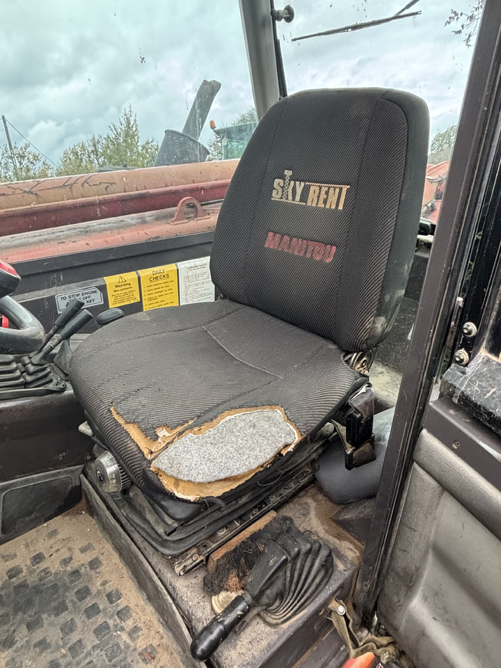 Manitou MT 1740 SLT - Ładowarka Teleskopowa - Fotel Kanapa Siedzenie Kierowcy - Седиште за Телескопски ракувач: слика 2 Manitou MT 1740 SLT - Ładowarka Teleskopowa - Fotel Kanapa Siedzenie Kierowcy - Седиште за Телескопски ракувач: слика 2