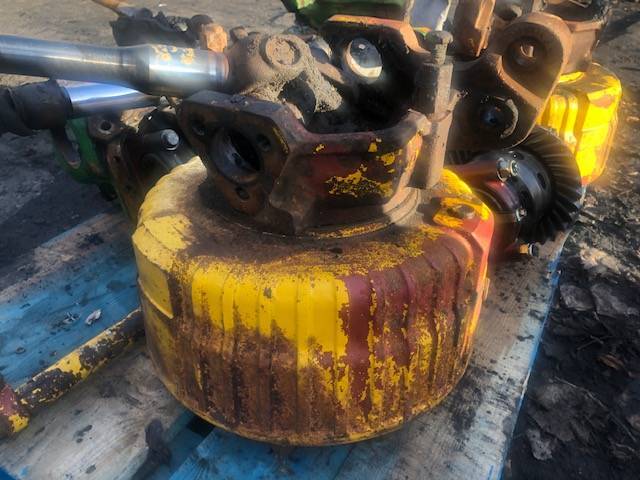 Matbro - Półoś - Погонско вратило за Земјоделска машина: слика 1 Matbro - Półoś - Погонско вратило за Земјоделска машина: слика 1