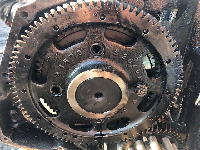 Mercedes TOURISMO (O 350) - OM457LA Wałek Rozrządu - 4570511101 - Брегаста оска за Земјоделска машина: слика 1 Mercedes TOURISMO (O 350) - OM457LA Wałek Rozrządu - 4570511101 - Брегаста оска за Земјоделска машина: слика 1