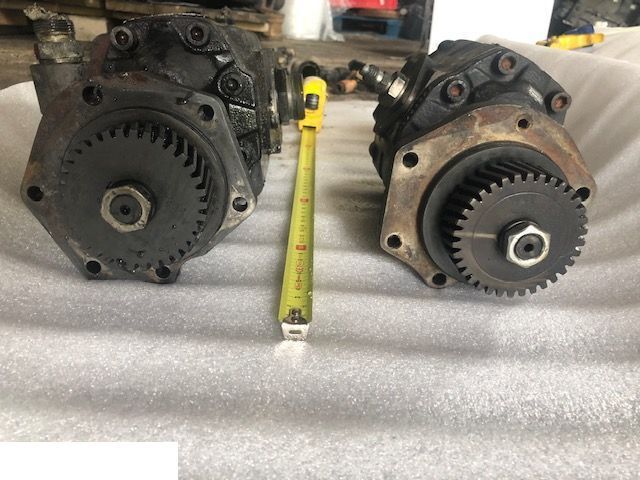 Merlo - Pompa Hydrauliki - Хидраулична пумпа за Земјоделска машина: слика 1 Merlo - Pompa Hydrauliki - Хидраулична пумпа за Земјоделска машина: слика 1