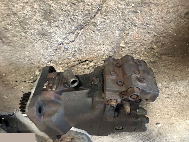 Merlo - Silnik Jazdy Hydromotor - Хидрауличен мотор за Земјоделска машина: слика 5 Merlo - Silnik Jazdy Hydromotor - Хидрауличен мотор за Земјоделска машина: слика 5