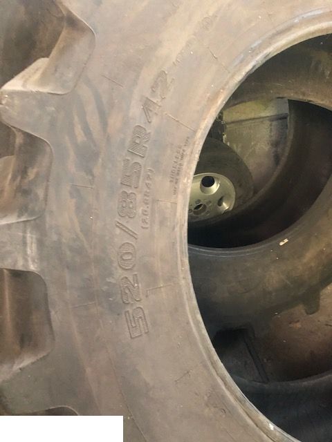 Opona 520/85R42 Firestone PERFORMER 85 20.8R42 157D/154E TL - Гума за Земјоделска машина: слика 1 Opona 520/85R42 Firestone PERFORMER 85 20.8R42 157D/154E TL - Гума за Земјоделска машина: слика 1
