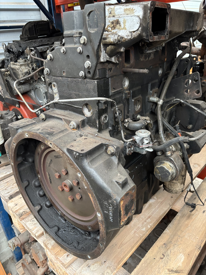 Perkins 1727/2200 Silnik Blok Pokrywa Koło Zamachowe Wał Miska CZĘŚCI - Замаец за Земјоделска машина: слика 1 Perkins 1727/2200 Silnik Blok Pokrywa Koło Zamachowe Wał Miska CZĘŚCI - Замаец за Земјоделска машина: слика 1