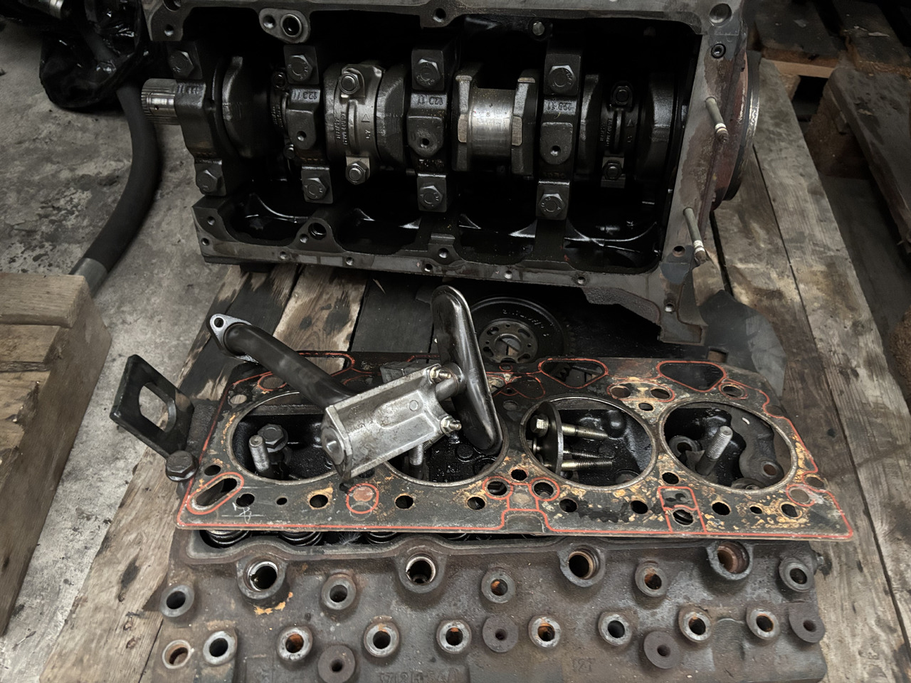 Perkins 1906/2200 Silnik Miska Wał Koło Zamachowe CZĘŚCI - Замаец за Земјоделска машина: слика 2 Perkins 1906/2200 Silnik Miska Wał Koło Zamachowe CZĘŚCI - Замаец за Земјоделска машина: слика 2