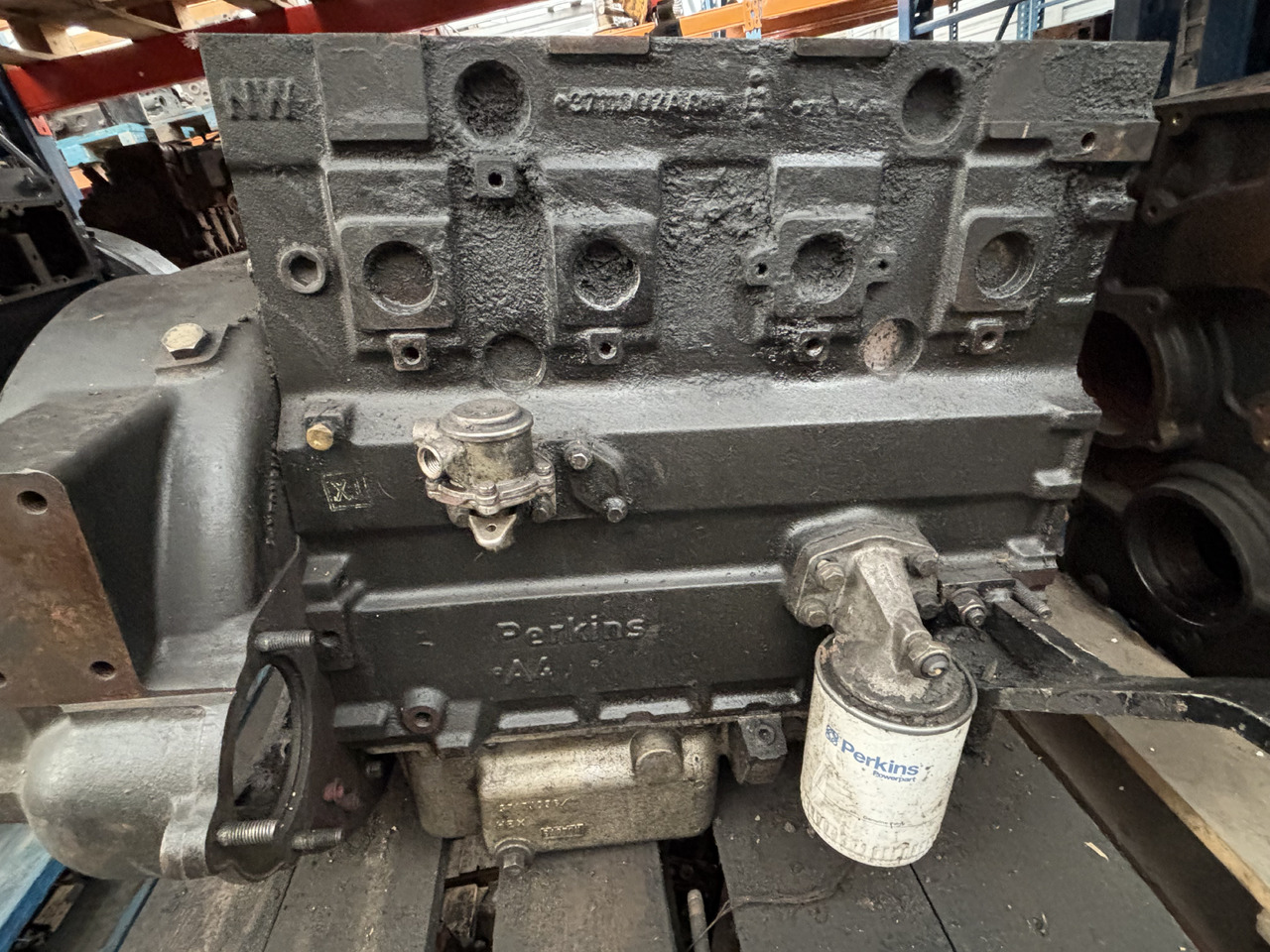 Perkins 1996/2400 Silnik Blok Miska Olejowa Wał korbowy - Коленесто вратило за Земјоделска машина: слика 2 Perkins 1996/2400 Silnik Blok Miska Olejowa Wał korbowy - Коленесто вратило за Земјоделска машина: слика 2