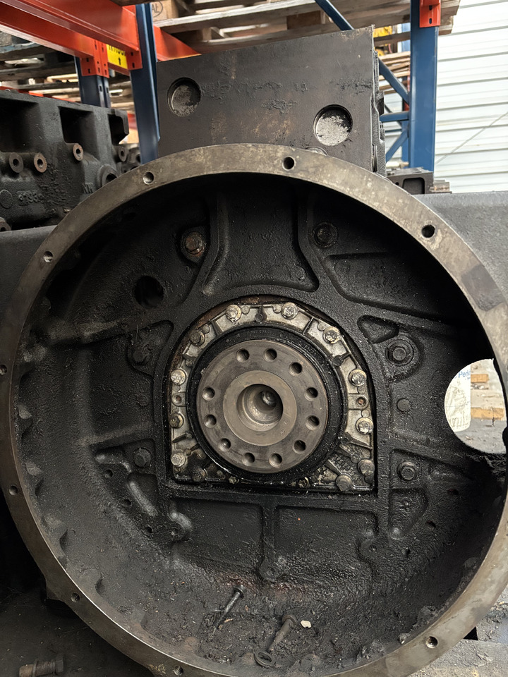 Perkins 1996/2400 Silnik Blok Miska Olejowa Wał korbowy - Коленесто вратило за Земјоделска машина: слика 3 Perkins 1996/2400 Silnik Blok Miska Olejowa Wał korbowy - Коленесто вратило за Земјоделска машина: слика 3